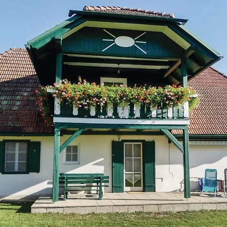 Three-bedroom In St. Georgen Am Langsee * Toplach