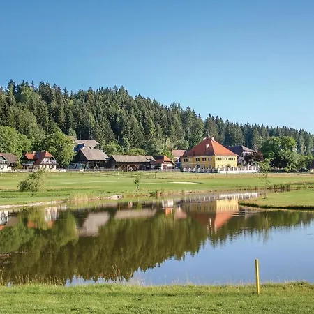 Three-bedroom In St. Georgen Am Langsee